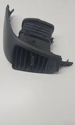 KIA Sorento Dash center air vent grill