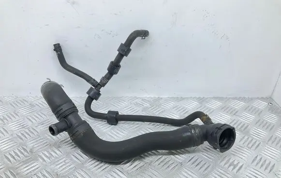 Volkswagen Tiguan Engine coolant pipe/hose 5N0122101H 3C0122291 5N0122447AC
