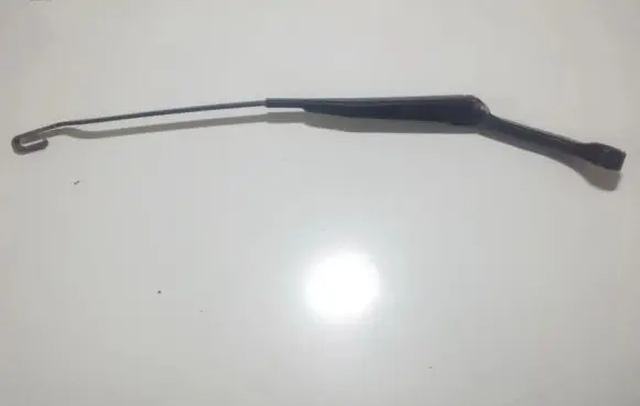 Seat Toledo I (1L) Front wiper blade arm