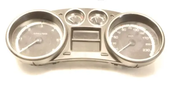 Peugeot 308 Clock 