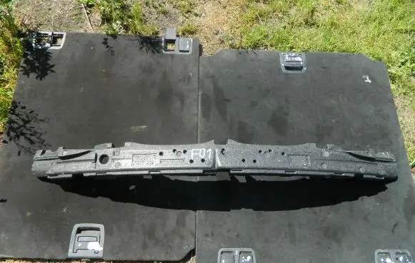 BMW 7 F01 F02 F03 F04 Front bumper foam support bar 7183862