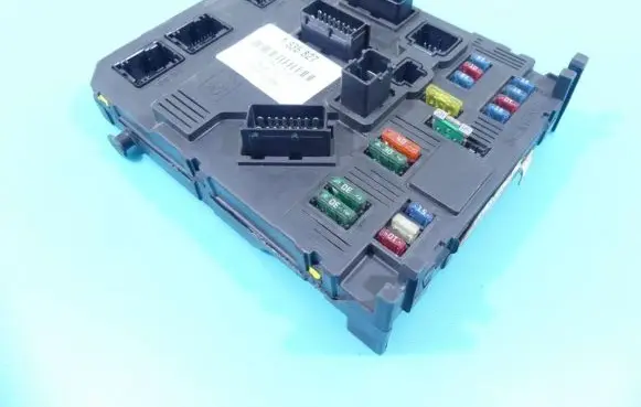 Peugeot 206 Central body control module 9646777480 IMPRK1335827