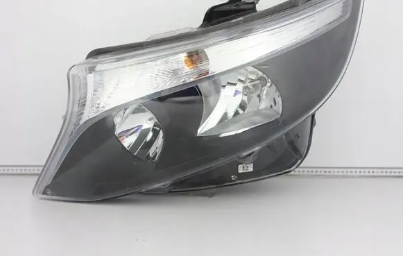 Mercedes-Benz V Class W447 Headlight/headlamp A4479067700