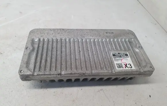 Toyota Auris E180 Engine control unit/module 896610ZM30 2756005370
