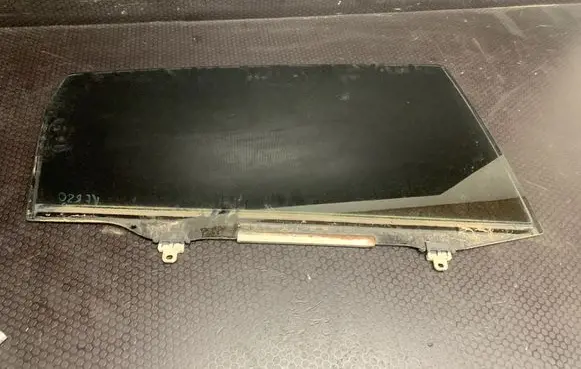 Toyota Corolla Verso AR10 Rear door window glass 43R00101 TS917