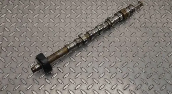 Alfa Romeo Giulia Camshaft 739207 2301640