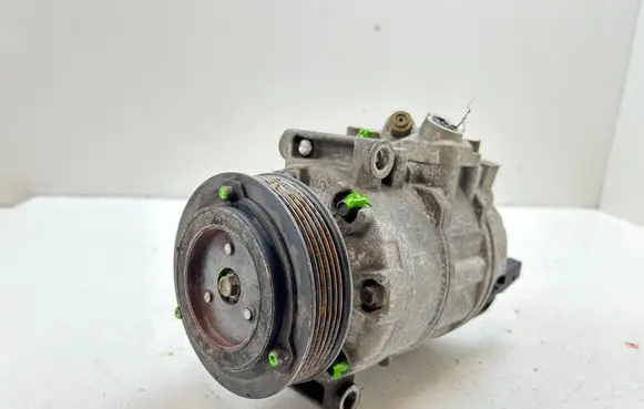 Volkswagen Golf V Air conditioning (A/C) compressor (pump) 7184