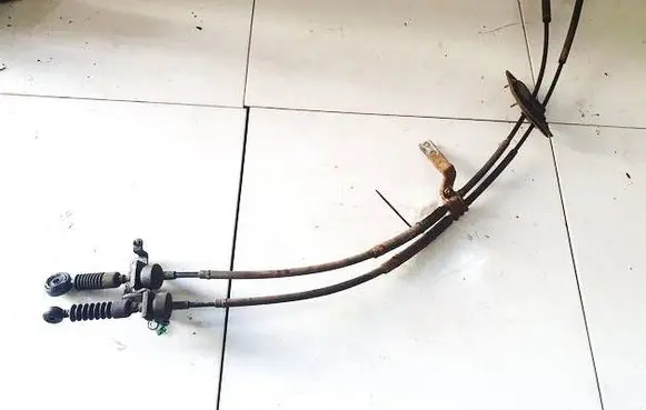 Honda FR-V Gear shift cable linkage 