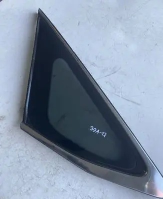 Lexus RX 450H Rear side window A00234510A