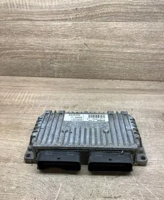 Renault Laguna II Gearbox control unit/module 8200211611 S118038004A