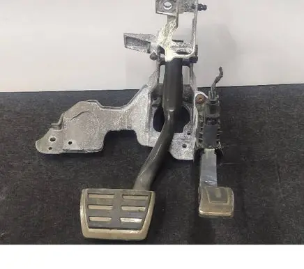 Audi A4 S4 B9 8W Brake pedal bracket assembly 8W1723117