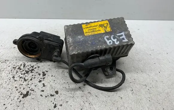 BMW 5 E39 Headlight ballast module Xenon 5OV0074301