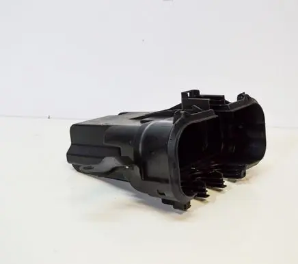 BMW 5 F10 F11 Other engine bay part 8508212
