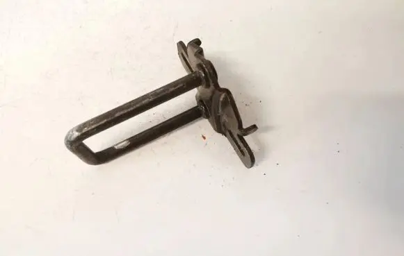 Honda HR-V Rear door lock loop/hook striker 