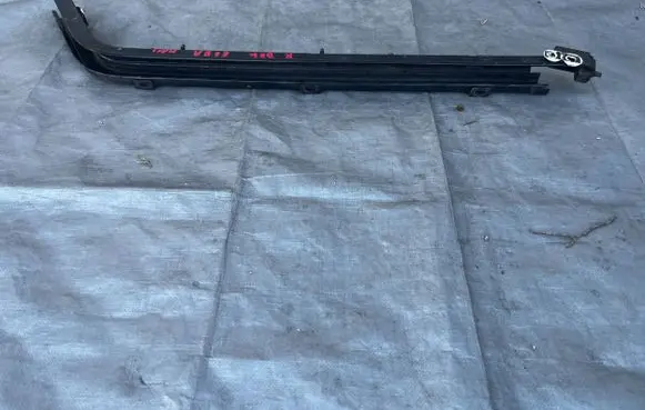 Fiat Doblo Sliding door upper top rail 