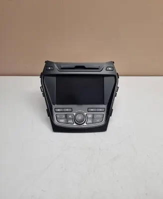 Hyundai Santa Fe Radio/CD/DVD/GPS head unit 965602W200 MEZ64071105 B015753