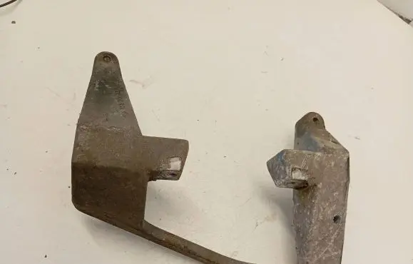 Mercedes-Benz Vito Viano W638 Engine mounting bracket A6382660501