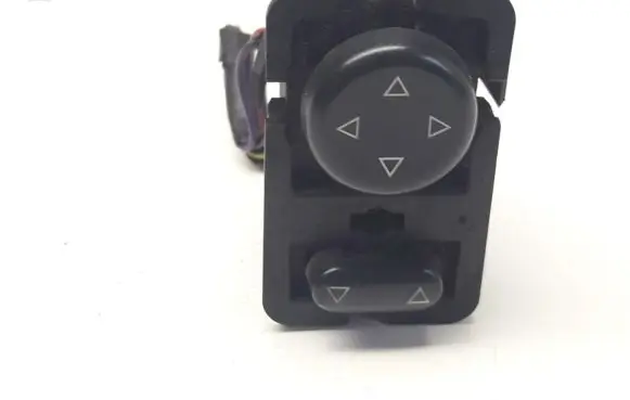 Peugeot 406 Wing mirror switch