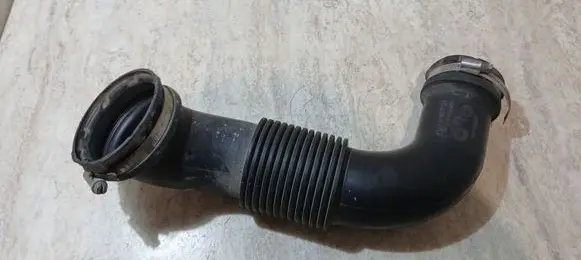 Opel Meriva B Air intake duct part 13267237
