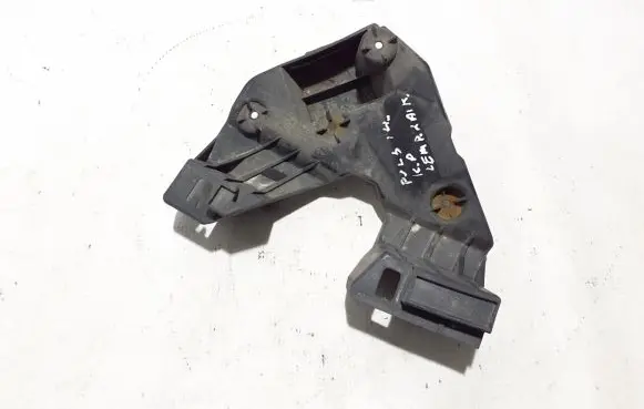 Nissan Pulsar Headlight/headlamp mounting bracket