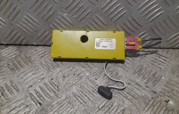 Antenna control unit