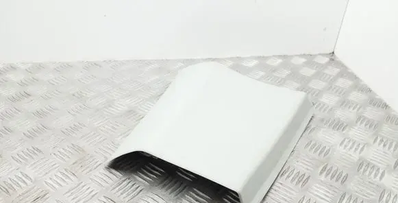 (D)pillar trim (top)