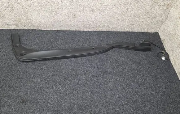 Maserati Levante Tailgate sensor 670042775 670042062