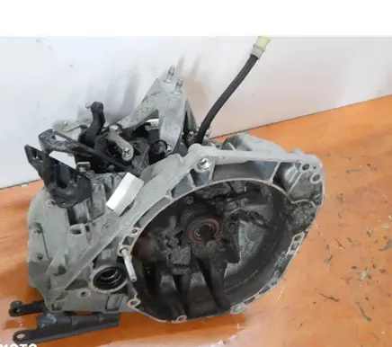 Renault Sandero II Manual 5 speed gearbox JH3399 320109359R S003145