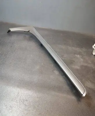 Opel Insignia A Dashboard glove box trim T0510895
