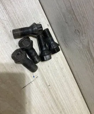 BMW 3 G20 G21 Nuts/bolts 