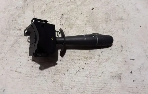 Opel Vivaro Wiper switch 8200878340