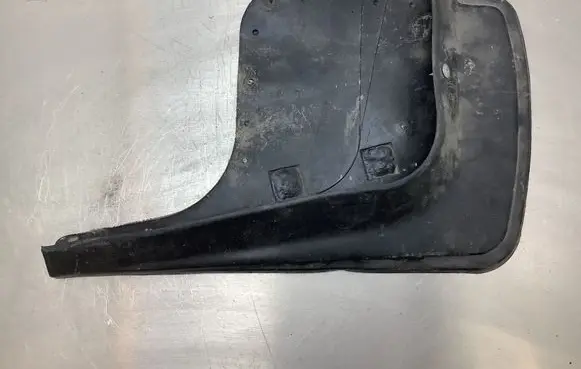 Lexus RX 330 - 350 - 400H Rear mudguard