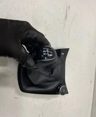 Gear lever shifter trim leather/knob