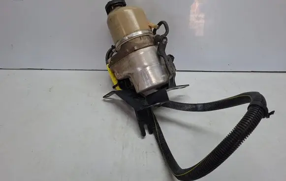 Opel Meriva B Power steering pump S27645319
