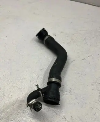 BMW 5 E60 E61 Engine coolant pipe/hose 7789742