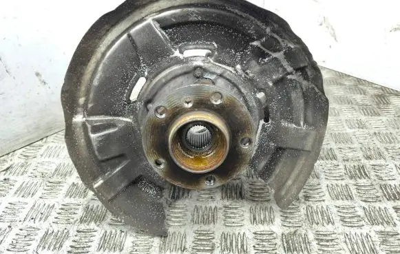 BMW 6 F06 Gran coupe Rear wheel hub