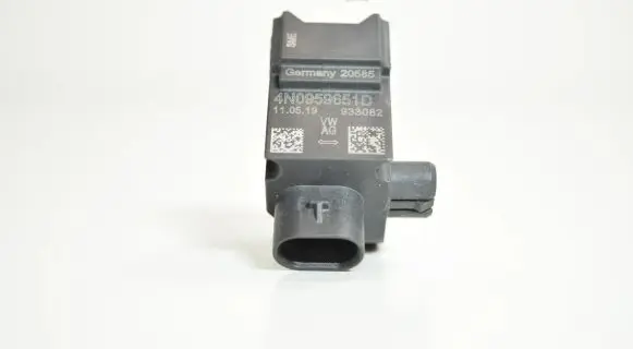 Audi A6 S6 C8 4K Airbag deployment crash/impact sensor 4N0959651D