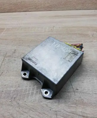Mazda 6 Airbag control unit/module 3326258 57k30c