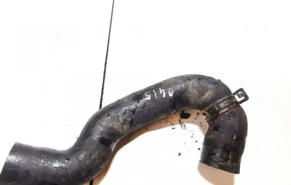 Volkswagen PASSAT B3 Engine coolant pipe/hose
