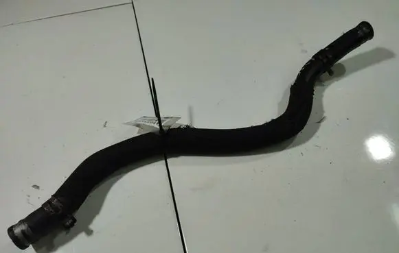 Chrysler PT Cruiser Engine coolant pipe/hose