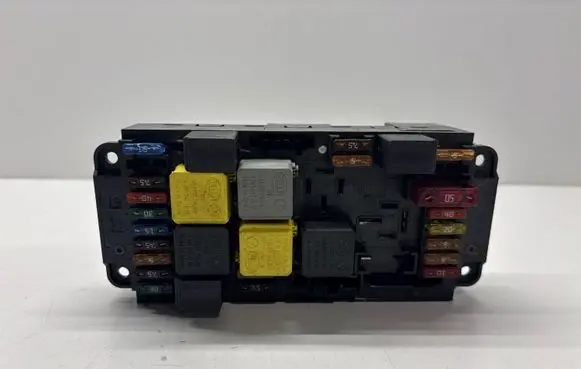 Mercedes-Benz C W203 Fuse box set 0025459301