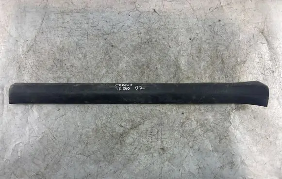 Toyota Corolla Verso E121 Other sill/pillar trim element 6791413040