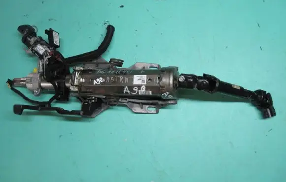 Opel Astra J Steering wheel axle 13328668