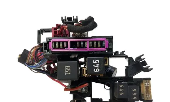 Audi A7 S7 4G Fuse module 4G2937503B