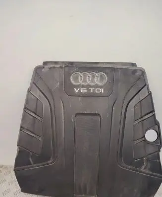 Audi Q7 4M Engine cover (trim) 4M0133849