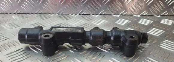 Mazda 3 I Fuel main line pipe 9654592680