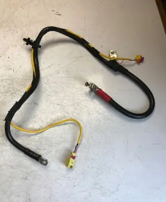 Audi A6 S6 C6 4F Positive cable (battery) 4F0971225F
