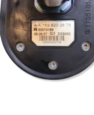 Mercedes-Benz B W245 Radio antenna A1698202675 50010199