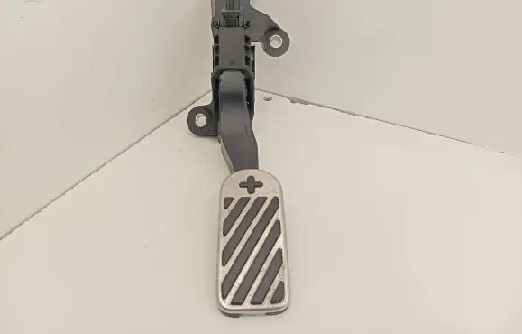 Hyundai Ioniq 5 Accelerator throttle pedal 32700XXXXX