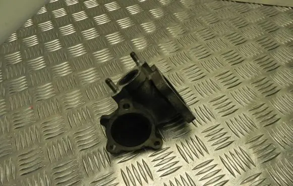 Mazda 6 Air intake hose/pipe 2J29 VD11971